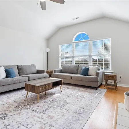 Beautiful 3 Bed 2 Bath Home Near Crystal Bridges Bentonville Exterior photo