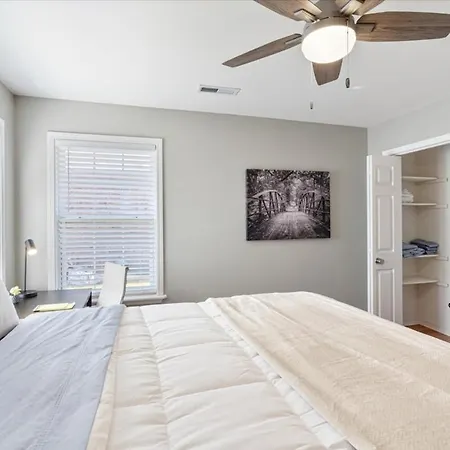 Beautiful 3 Bed 2 Bath Home Near Crystal Bridges Bentonville Exterior photo